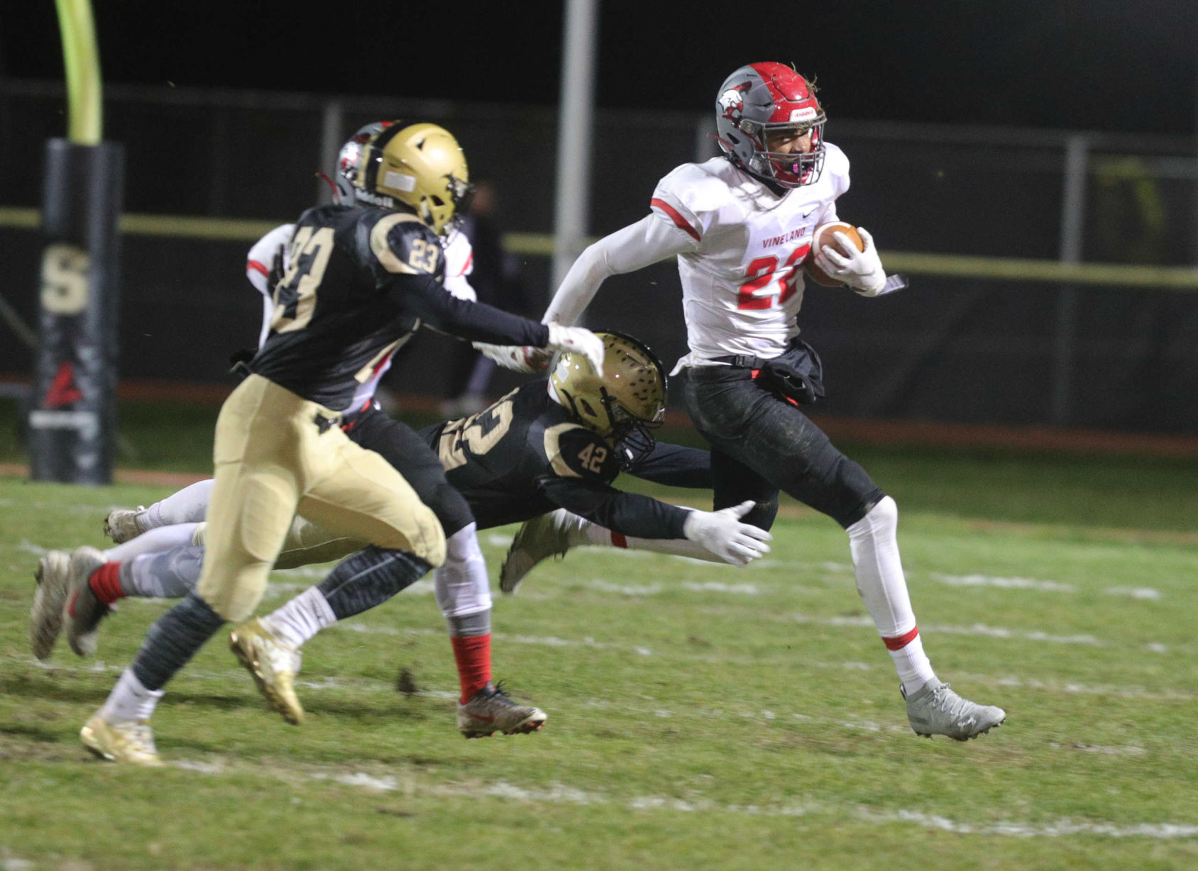 Southern vs Vineland football